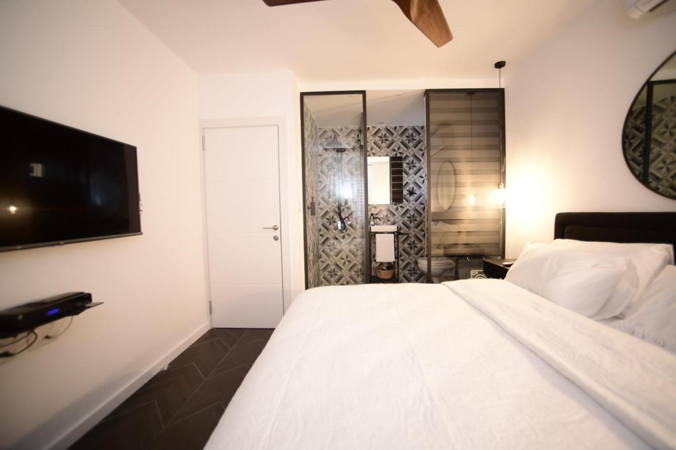 Z-32 Luxury Boutique Apartment 엘라트 외부 사진